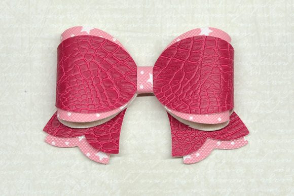 Twolayer Bow Template: 3D SVG for Stylish Shapes in Crafting